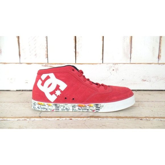 Red DC skater tennis shoes/red suede leather sneakers/skull/grafitti art - Picture 2 of 8